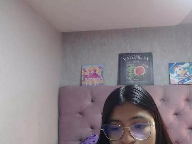 laurenelove — It warms me a lot to dominate me, I like to satisfy others, to make me come to shake