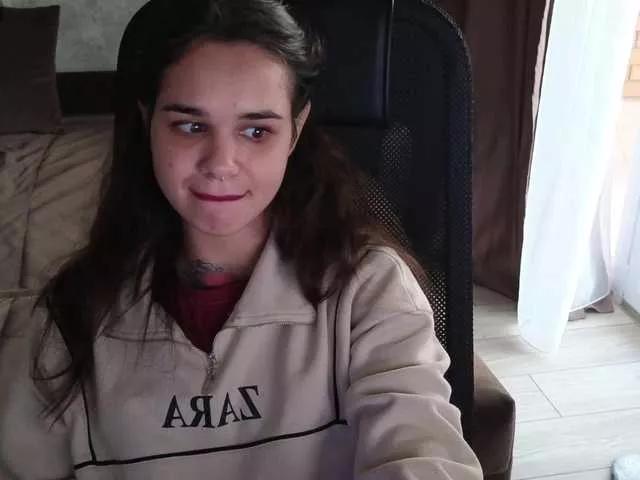 Freechat LollyMille on BongaCams