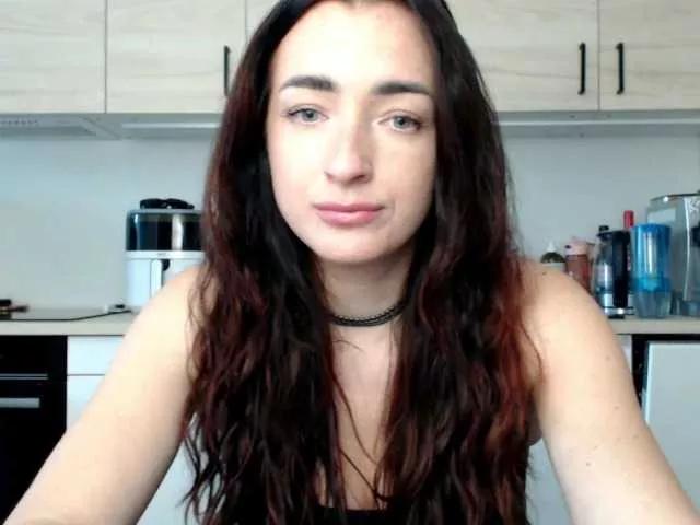 LorennePlay — I love flirty conversations, dressing up in cute outfits, and exploring new fantasies. Late-night chats, a little spoiling, and keeping things exciting always make me smile!
