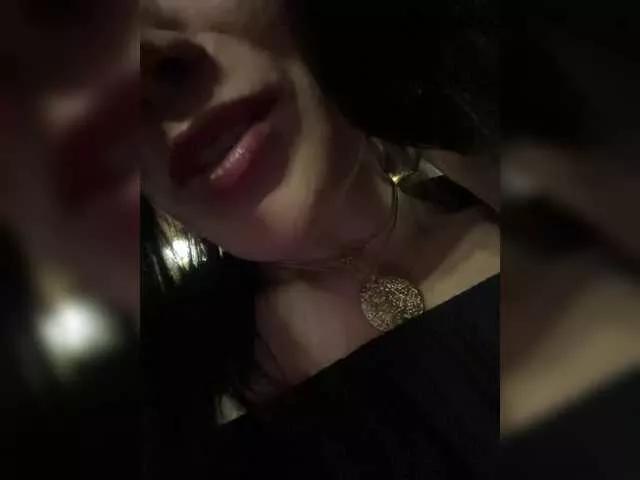 Love69me on BongaCams