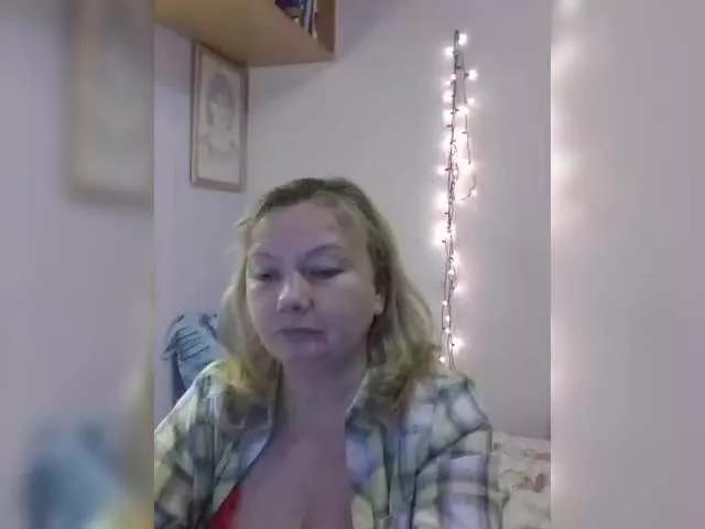 LucyAlexis
