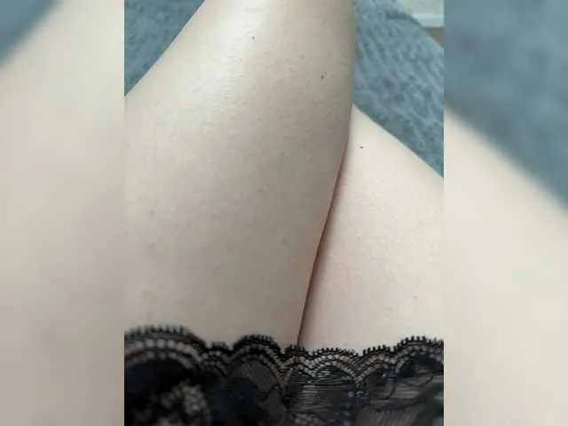 Madison01 on BongaCams