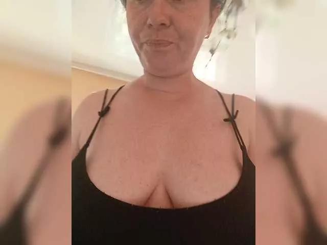 Maluska-Lapyla — Freechat on BongaCams