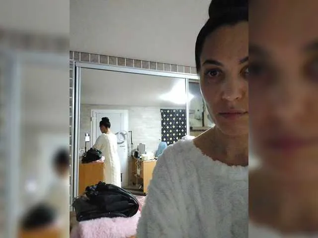 Marina4Love — Lovens from 2 Collecting on Samsung Galaxy S25 Ultra! I do everything quietly - neighbors) in private: anal, squirt, double penetration, a huge dick in the pussy. Love kinky, dirty themes @total - countdown: @sofar collected, @remain remaining!