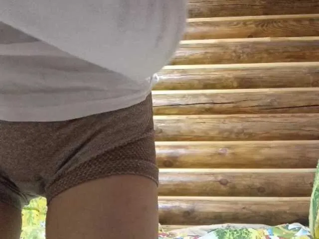 MatildaEinhorn — Im Lotte and its my first day there, im a little shy but i think we can have some fun in pvt >w