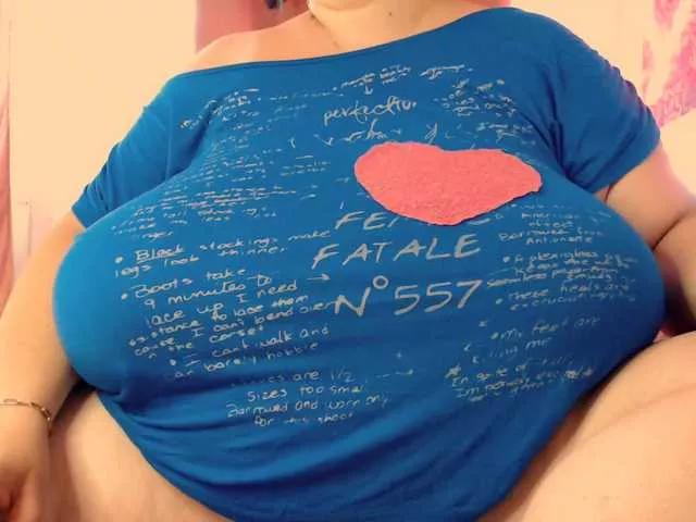 Offline Mayabigtitss on BongaCams