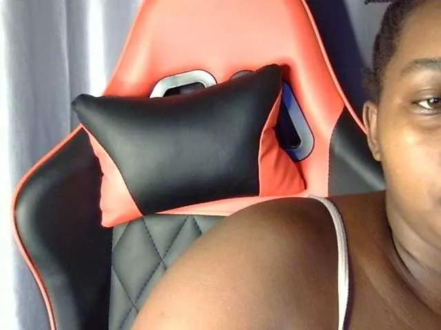 Offline Mayer- on BongaCams