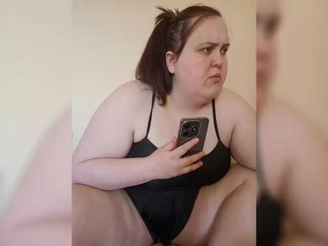 Offline Milashkae on BongaCams