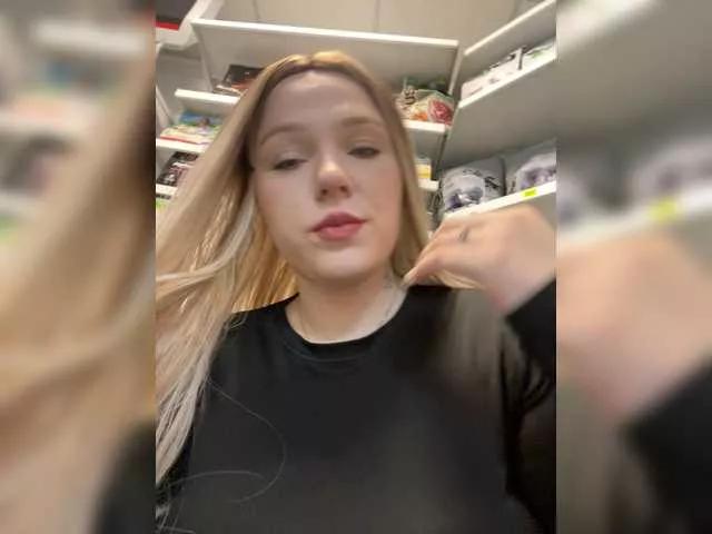 Monna-Krrrista — Freechat on BongaCams