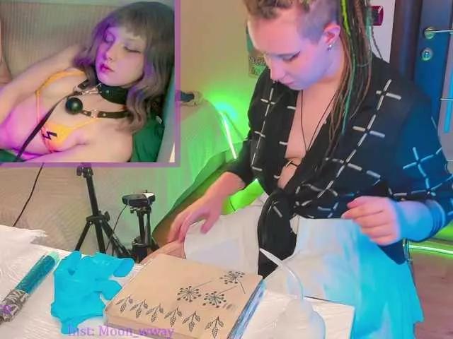 moonwway on BongaCams 