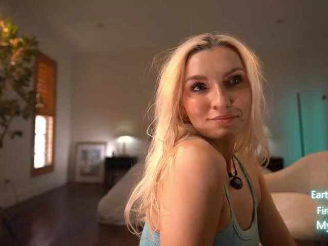 BongaCams MsCindy is Freechat MsCindy — Freechat on BongaCams