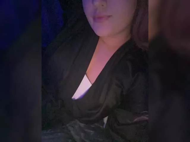 Offline mydearrashell on BongaCams
