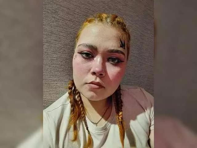 NessiePolly on BongaCams 