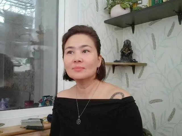 Nettie-Allie on BongaCams