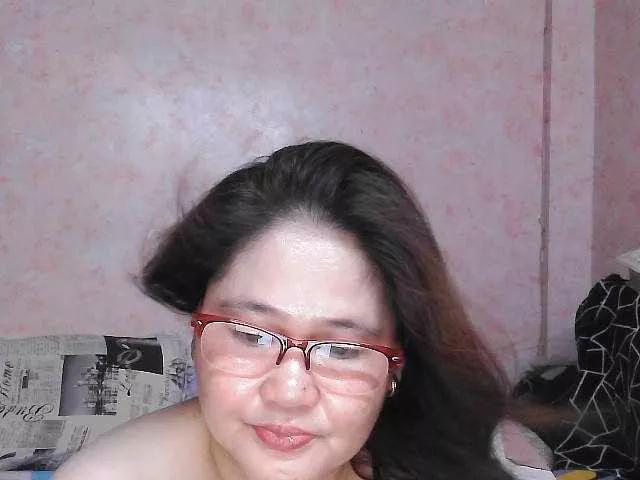 Offline NICEtitspinay on BongaCams