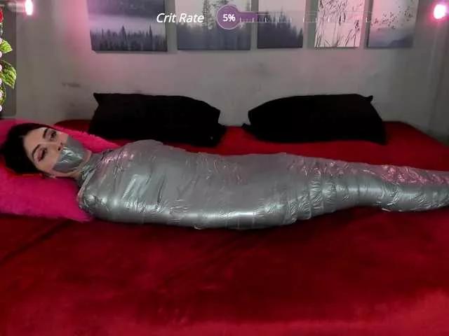 Offline noah-and-rose on BongaCams