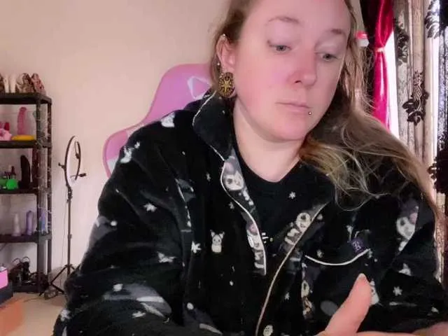 NylonQueen on BongaCams