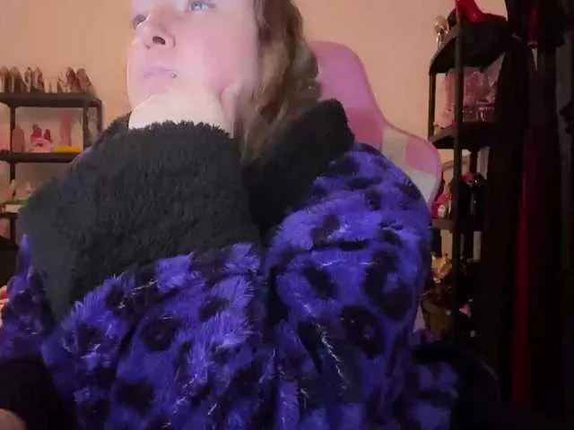 NylonQueen on BongaCams