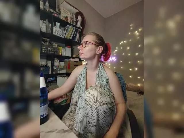 OnyxFox — Strong arms, Glasses, Bracelets and Rings, Smells, Body hair, Deep voice, Intelligence