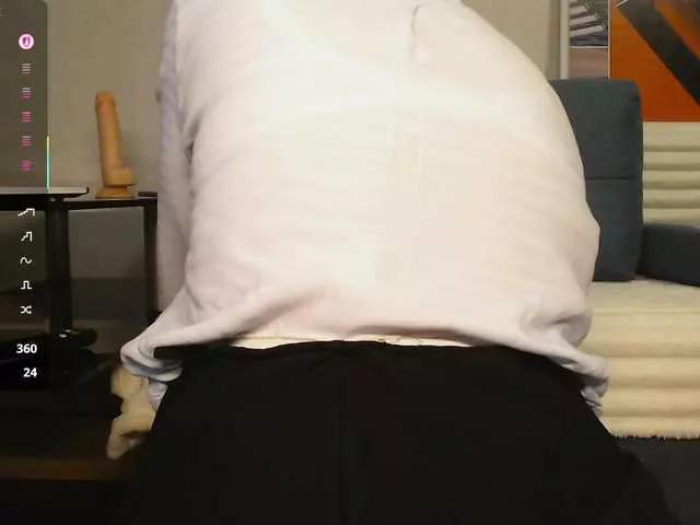 Offline Palymira7 on BongaCams