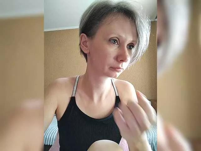 Freechat prettyKris on BongaCams