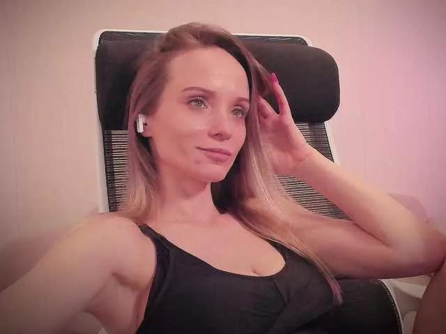 Offline purple-love on BongaCams