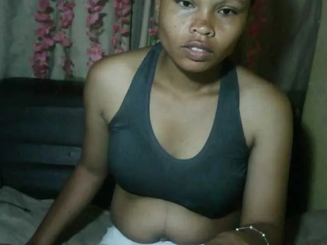 Pussy01lips — Freechat on BongaCams