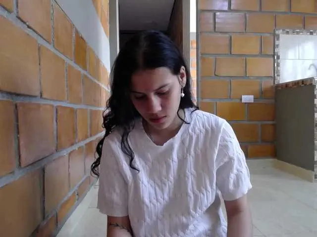 realshy-Stepsis on BongaCams