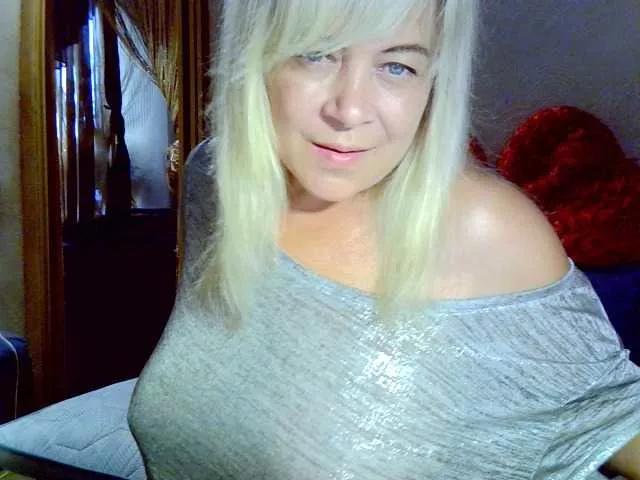 Savan35na — Freechat on BongaCams