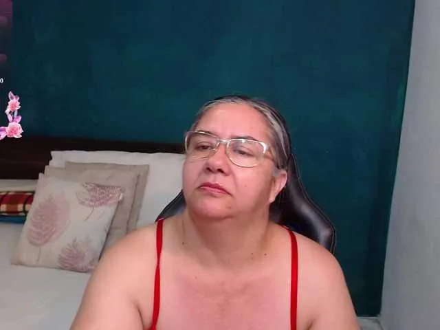 scarlett-dubois on BongaCams
