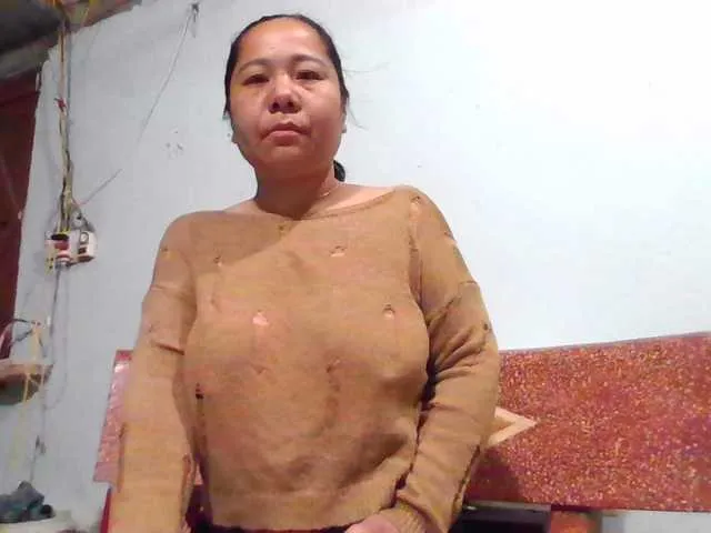 SexyQueen86 on BongaCams