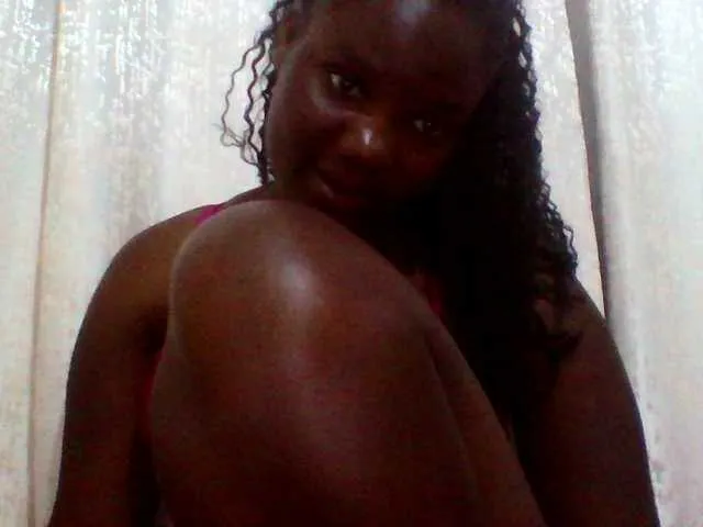 Sexyyves — Freechat on BongaCams