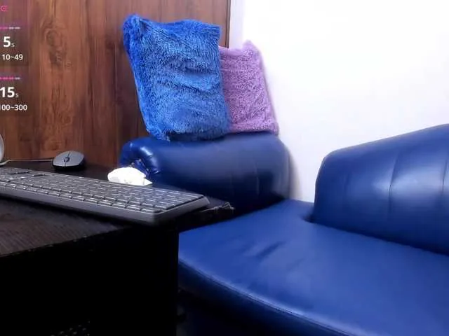 Skinny-Mature on BongaCams