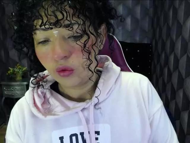 Offline sofiacowperx on BongaCams