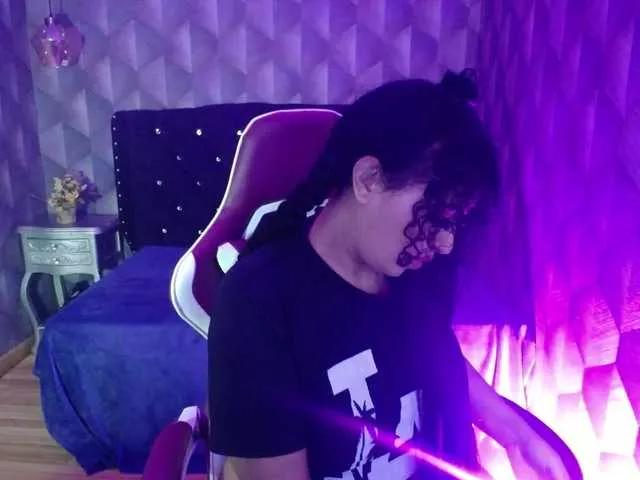 Offline sofiacowperx on BongaCams