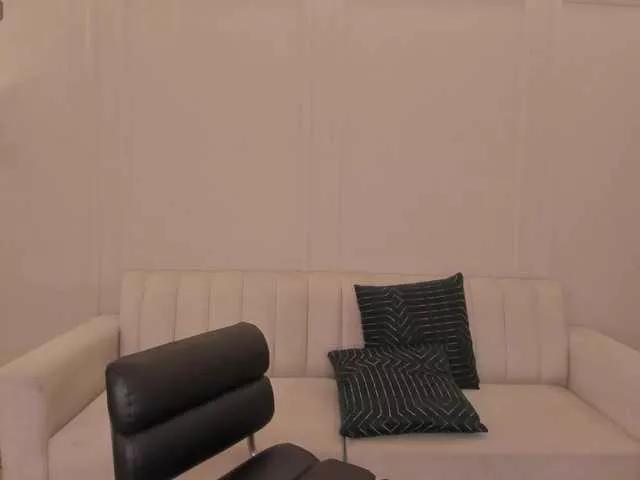 SunnyRiversX on BongaCams 