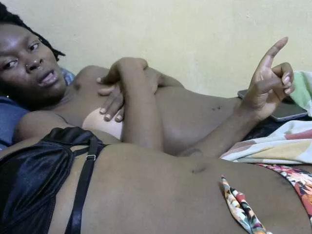 Freechat Sweebaddies on BongaCams