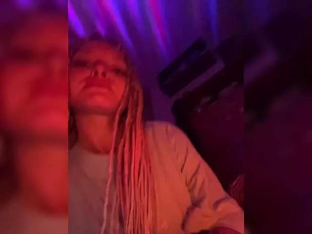 ThatTripPink3 on BongaCams 