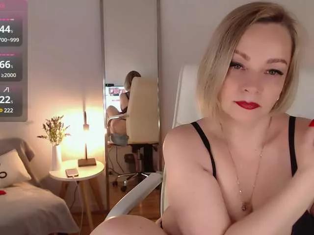 Tilly-Eliot — Freechat on BongaCams