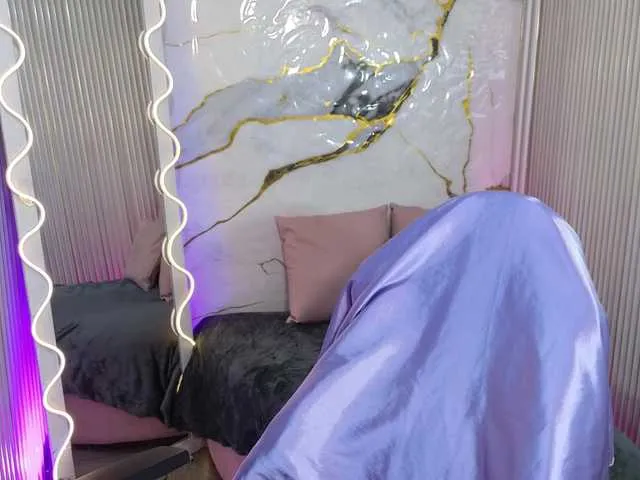 Tiphany-tay — Freechat on BongaCams