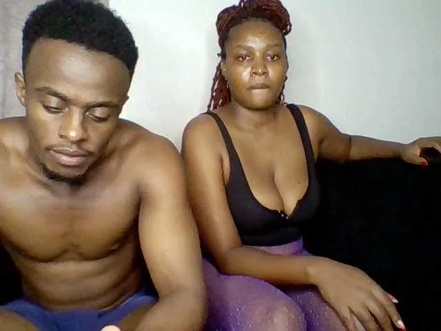 TwosomeTreasure on BongaCams