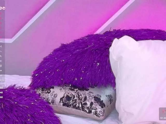 ValeryCarter —  I'm a sweet woman who loves the good relations with his lovers Also, I love being a subbmissive person who wants to make all your fantasies come true  Enjoy me now!