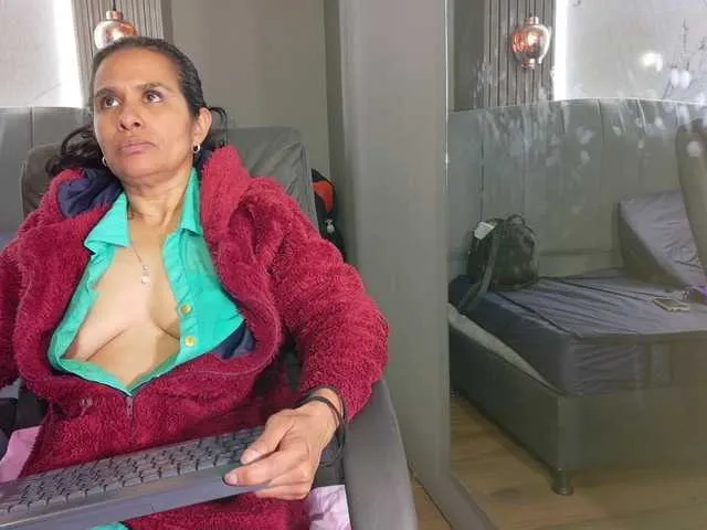 vanessa-7- on BongaCams