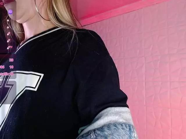 violetjane — I get the good kisses and pussy licks feel those fingers between my legs while you get wet