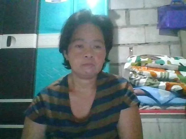 Wetmama-69 — hi guy, please make me cum  :) 