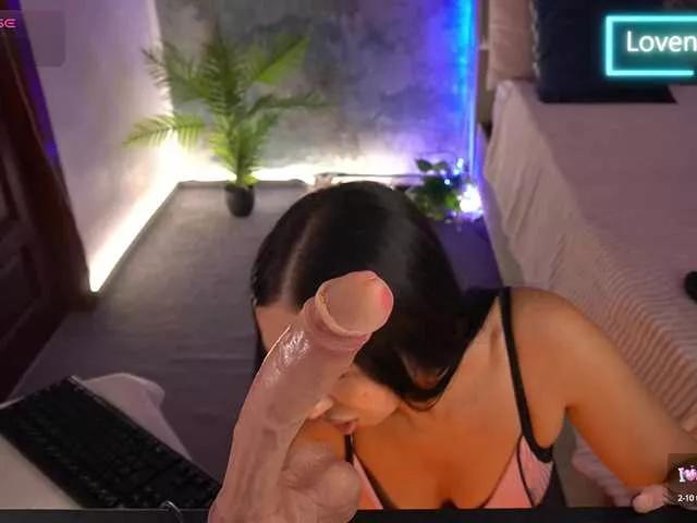 Offline WildLora on BongaCams