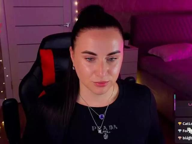 Offline YURIEVNA13 on BongaCams