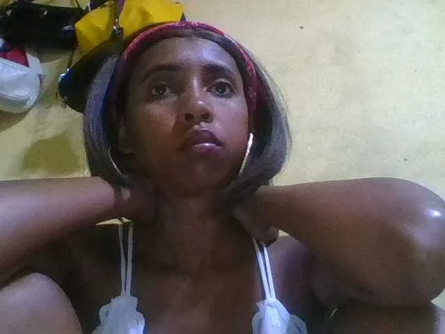 zelioness on BongaCams