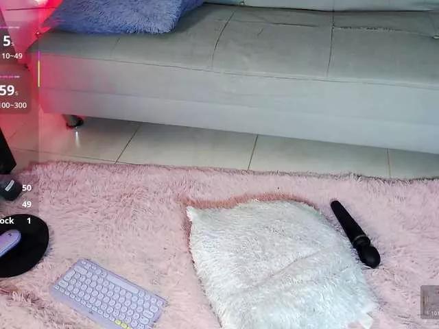 BongaCams zoeyfox is Freechat zoeyfox — when you whisper me in my hear, that makes me crazy, i like bdsm aswell.