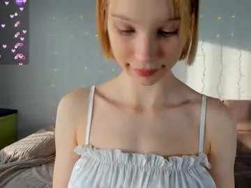 18kira18 — take off  my top  [185 tokens remaining] Hey! Im #young Kira  #pussy #18  years old and #anal #new here